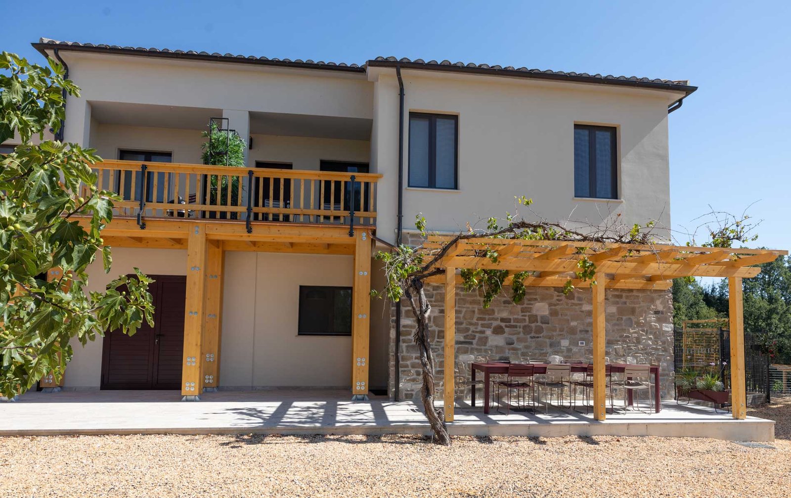 Colpo di Fortuna, the building with the apartments